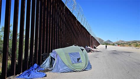 Donalt Trump vows to reverse Biden border order - World News