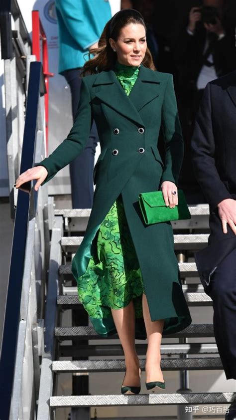凯特王妃又来丰富你的衣橱了！10件军绿色大衣，轻松穿出女王范 - 知乎