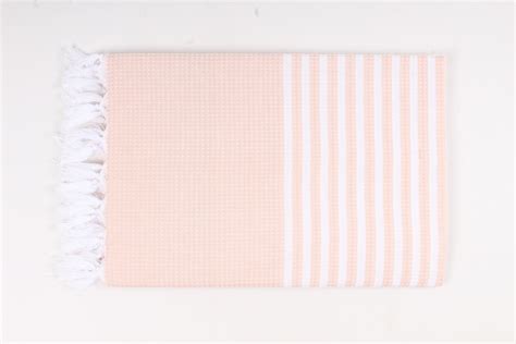 Buy Handloom Towel Online | Handloom Towel हथकरघा टॉवल | श्रमदान ...