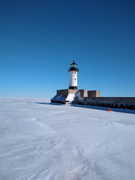 Lake Superior Duluth, MN Beautiful city : r/GreatLakesPics