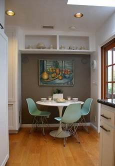 10 Beautiful Interior Designs Featuring The Eames Molded Plastic Side Chairs by 10 Beautiful Interior Designs Featuring The Eames 174 Molded 10 Beautiful Interior Designs Featuring The Eames Molded Plastic Side Chairs