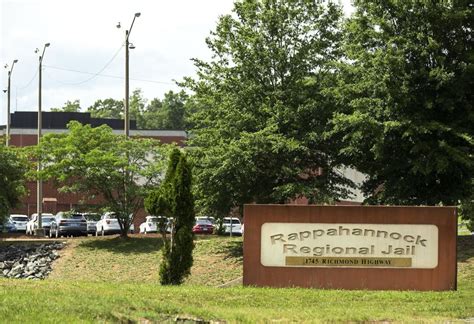 Fredericksburg-area, state officials debate fees paid by jail inmates