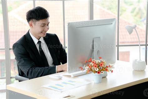 A Business Man at Computer 的图像结果