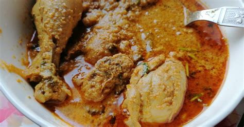 Chicken korma Recipe by Asna Azeem - Cookpad