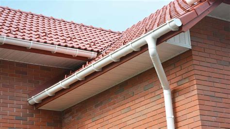 6 Gutter Hanger Spacing Tips | Angi