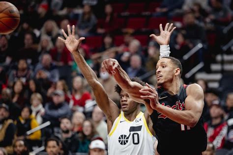 PHOTOS » Trail Blazers vs. Jazz on December 14, 2023 Photo Gallery ...