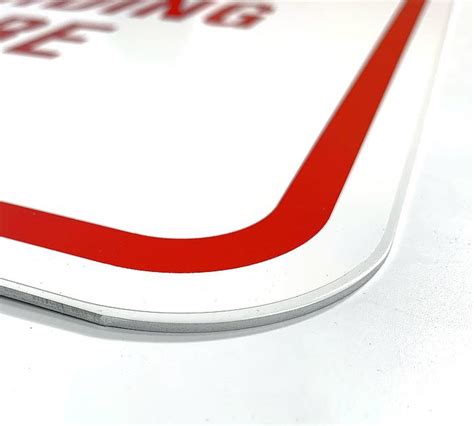 Custom-Made Sign 的图像结果