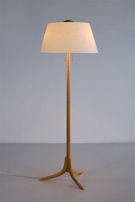 Swedish Modern Three Legged Floor Lamp in Oak, Svensk Hemslöjd, 1950s ...