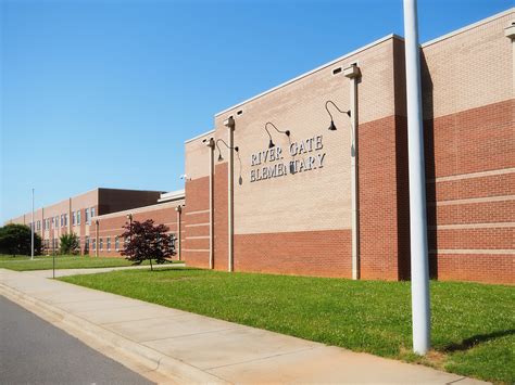K-12 - River Gate Elementary School — adw architects
