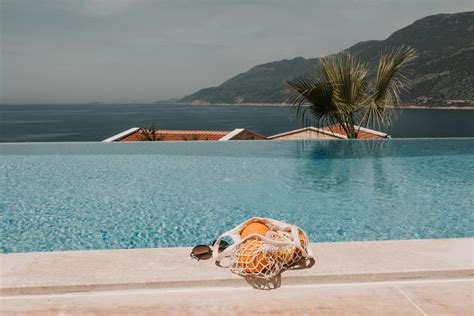 Swimming Pool Images. Free 的图像结果