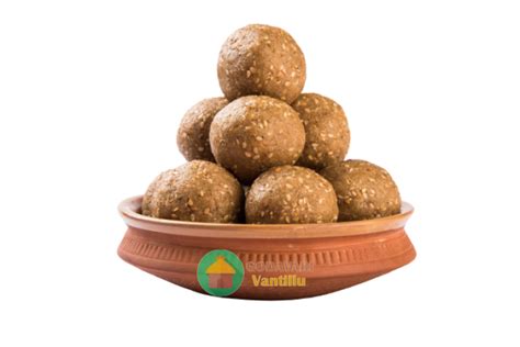 Buy Til laddu/ Bellam Nuvvula Undalu | Scrumptious Sesame ladoo ...