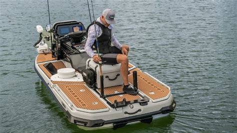 Good Finds: Yamaha Jet Ski Boats, The North Face x Aime Leon Dore ...