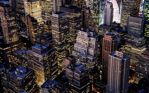 Rezultat imagine pentru Building a Mac Computer