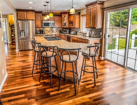 Hardwood Flooring | Phoenix Showroom | Floor Installations
