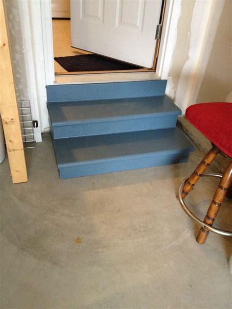 steps for garage to house