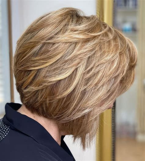 24 Feathered Bob Haircuts To Try Right Now - Styleoholic