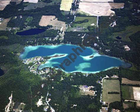 Burgess Lake in Montcalm County, MI - Aerial Graphics