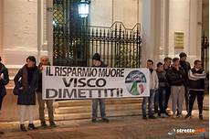 banche di interesse nazionale caos banche anche a reggio il sit in di azione nazionale banche di interesse nazionale caos banche anche a reggio il sit in di azione nazionale
