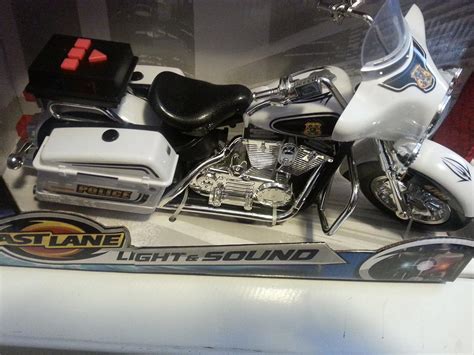 Buy Fast Lane Action Wheels Police Motorcycle Online at Low Prices in ...