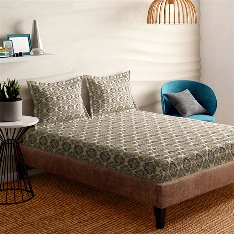 Buy PORTICO Floral Romance Brown Printed Cotton Super King Size ...