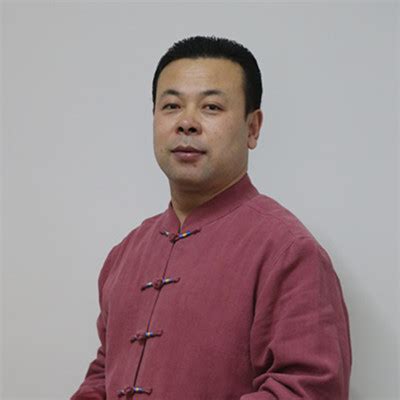 领军人物专访 | 圣湘生物副总经理邓中平——健康逐梦路，唯有热爱与坚守 - 知乎