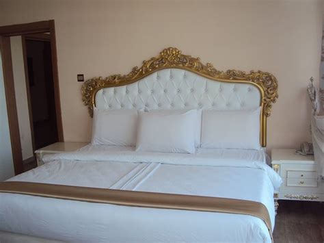 ELLYXVILLE HOTELS (Lekki) - Hotel Reviews, Photos, Rate Comparison ...