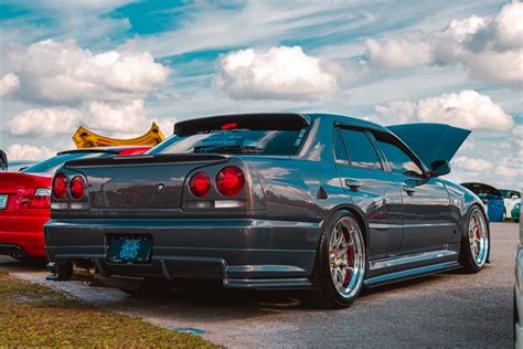 Skyline R34 Modified