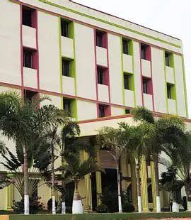 TEAM OF EXCELLENCE - BGTI - TOP GROUP OF AUTONOMOUS COLLEGES IN ...