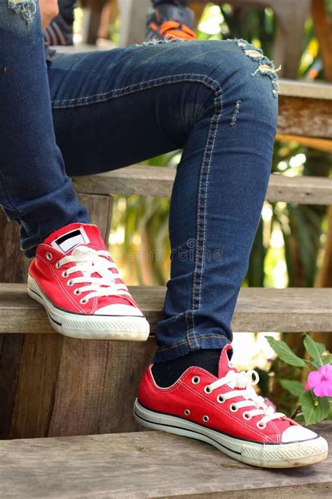 Sit Back Relax 的图像结果