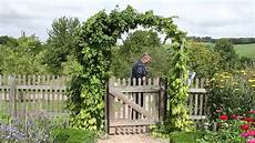 ich suche garten unterwegs im botanischen garten bauerngarten und teich ich suche garten unterwegs im botanischen garten bauerngarten und teich