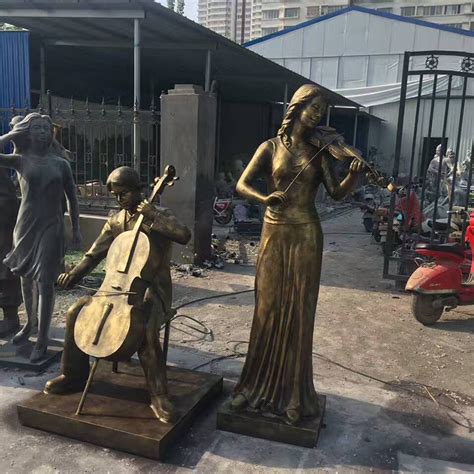 现代音乐演奏人物雕塑 玻璃钢仿铜拉小提琴弹竖琴 公园西餐厅摆件-阿里巴巴