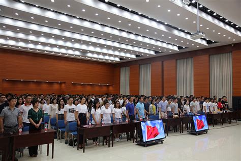 我院隆重举行2017届毕业典礼 - 江苏省扬州技师学院门户网站