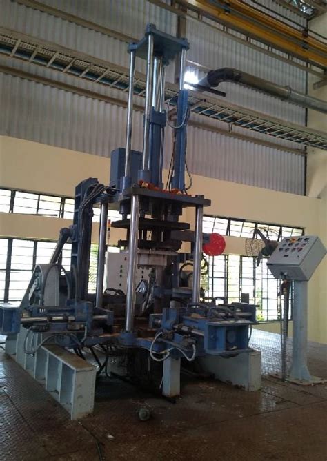Tilting Gravity Die Casting Machine Manufacturer, Supplier from Maharashtra