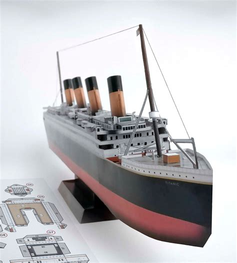 Titanic Paper Model 的图像结果