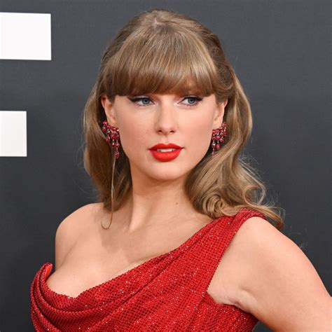 Guess these celebrities as babies | HELLO!