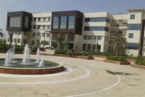 RNB Global University Bikaner Campus: Photos, Virtual Tour
