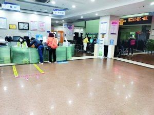 南昌边检站“以雪为令”全力保障出入境旅客顺畅通关-国际在线