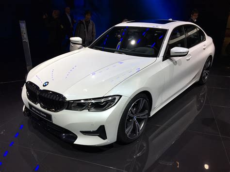 BMW Série 3 G20 : va-t-elle super marcher ? - Vidéo en direct du Mondial de l'auto 2018