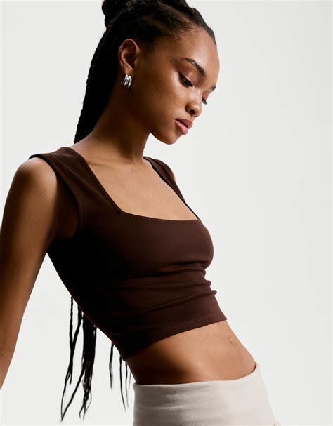 Women’s Tops and Bralettes | New Collection | Bershka