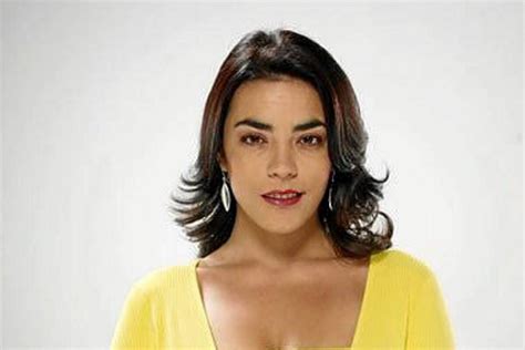 Protagoniza serie dramática