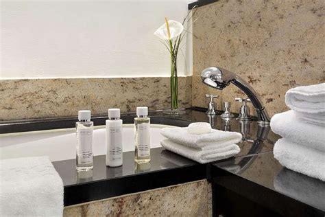 METROPOLITAN HOTEL BY FLEMINGS (Frankfurt) - Hotel Reviews, Photos ...