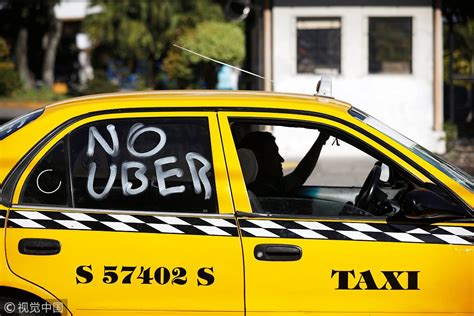 美国优步导致出租车司机在纽约市政府门口自杀