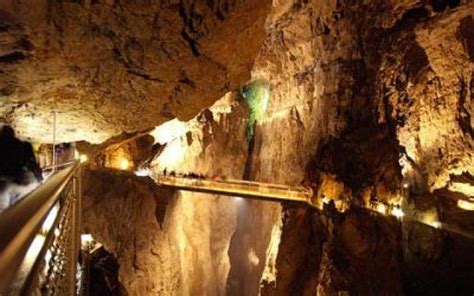 Slovenia Travel Guide & Tourism (2024) - Best Tourist Place to visit in ...
