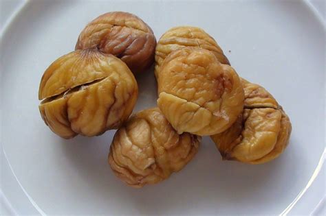 zsuzsa is in the kitchen: OVEN ROASTED CHESTNUTS