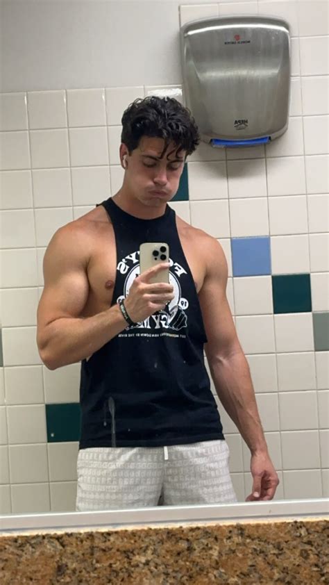 matt rhoades on Tumblr