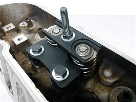 Image result for LS3 Valve Spring Compressor