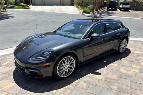 10k-Mile 2018 Porsche Panamera 4S Sport Turismo for sale on BaT Auctions - sold for $77,000 on ...