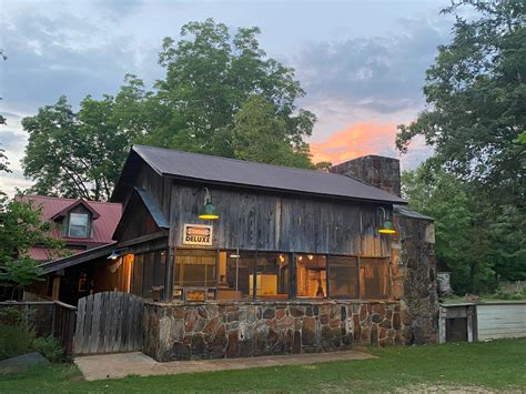 Waverly a 'standard deluxe' musical gem of the Yellowhammer State