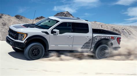 Ford Pulls The Plug On An F-150 Lightning Raptor EV
