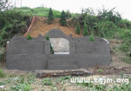一座不起眼的墓地，竟是三百年前的“太子坟”，死于亲生父亲之手_凤凰网视频_凤凰网